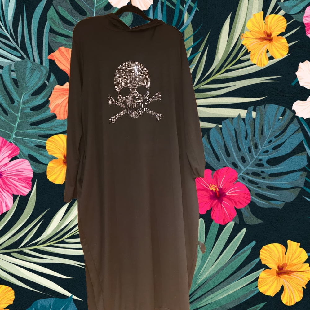 Edgy Black Long Sleeve Dress with Skull Design